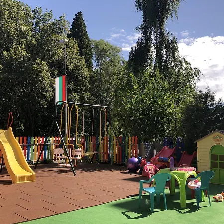 Sunny Paradise Family Отель Китен