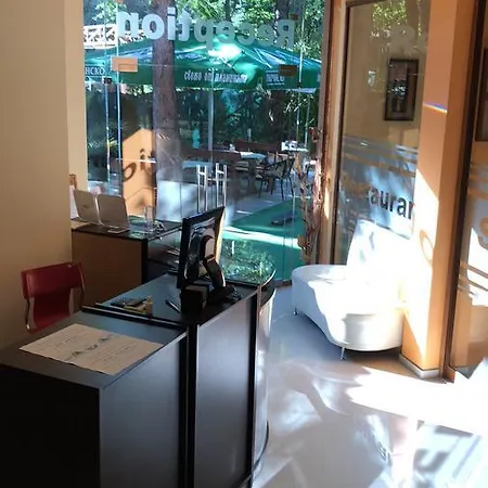 Sunny Paradise Family Отель 3*