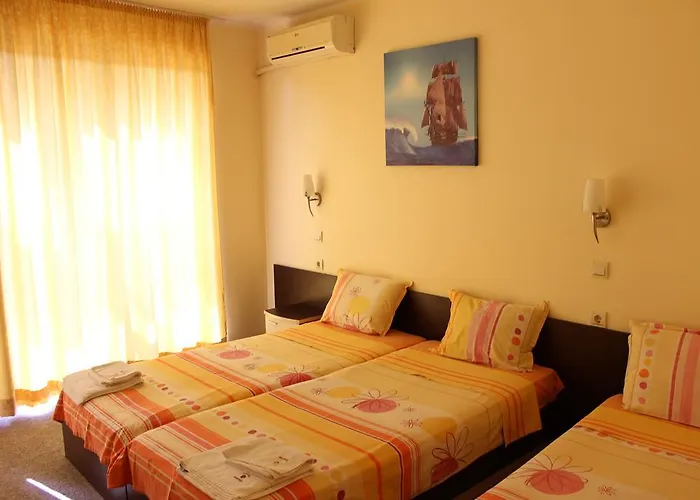 ホテル Sunny Paradise Family キテン