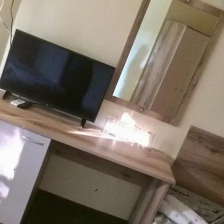 Sunny Paradise Family Hotel 3*