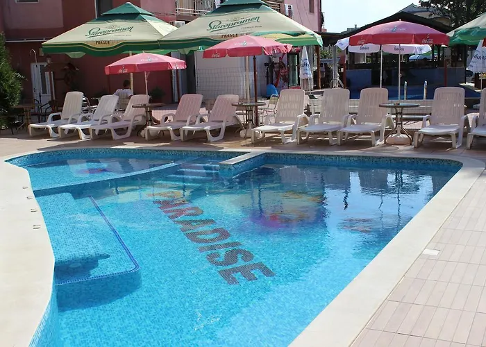 酒店 Sunny Paradise Family 希典