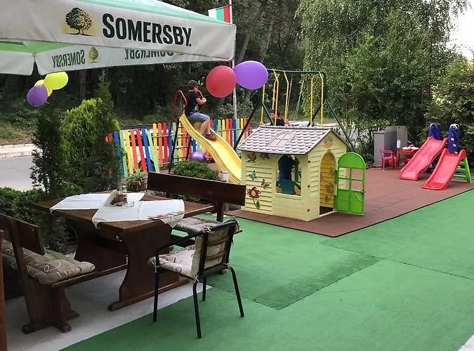 Sunny Paradise Family 3*