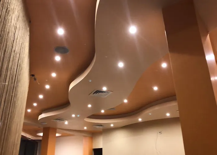 호텔 Sunny Paradise Family 3*