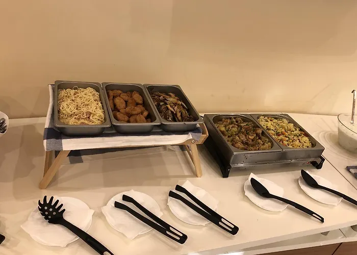 Sunny Paradise Family 호텔