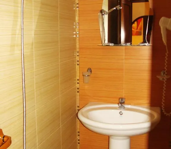 Sunny Paradise Family 호텔 키텐